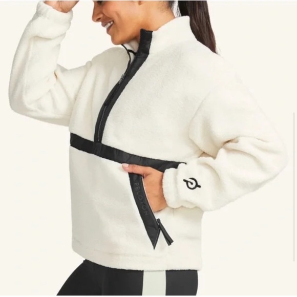 13. PELOTON SHERPA 1/2 ZIP Pullover- Cream and Black - Picture 2 of 16